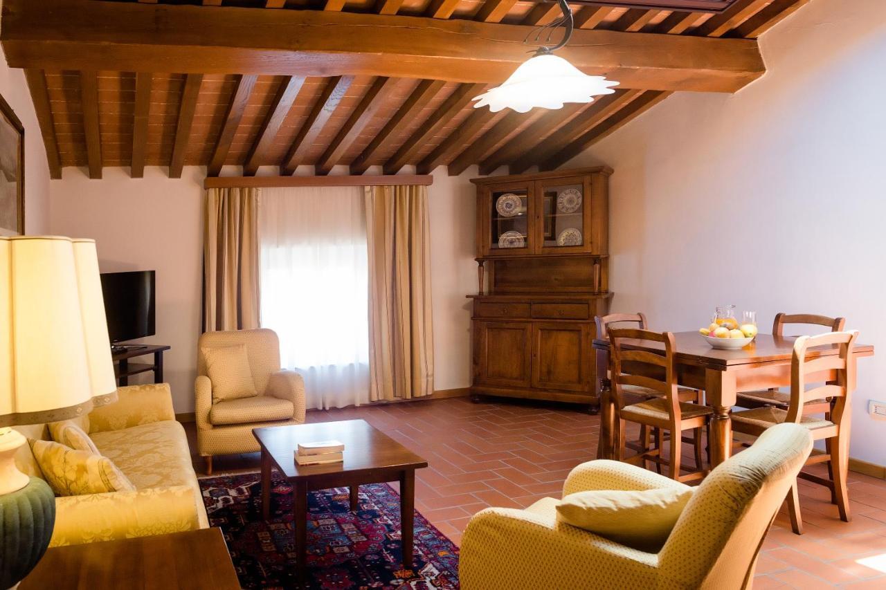 Palazzo La Fenice Massa Marittima Bagian luar foto