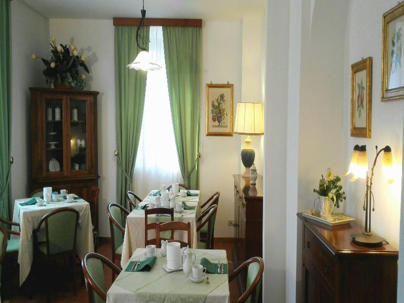 Palazzo La Fenice Massa Marittima Bagian luar foto