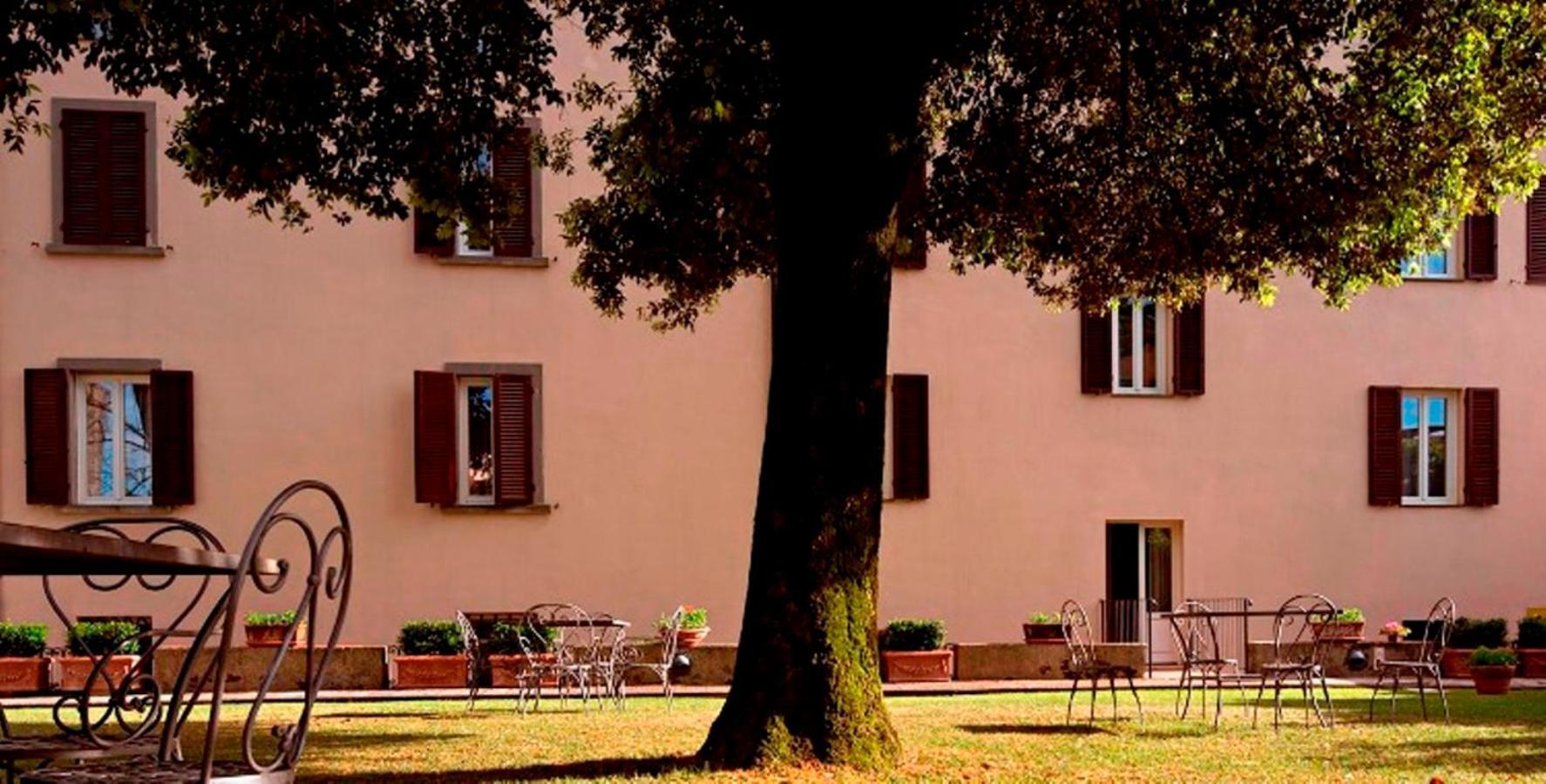 Palazzo La Fenice Massa Marittima Bagian luar foto